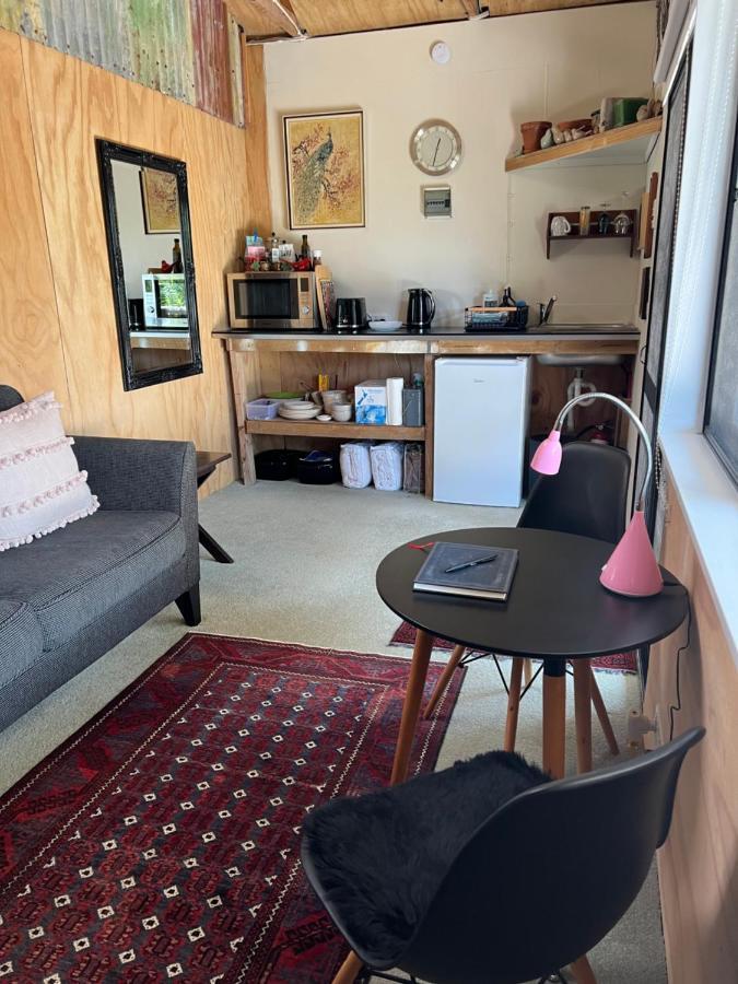 דירות Tawharanui Kaka Ridge Retreat Bush Hideaway מראה חיצוני תמונה